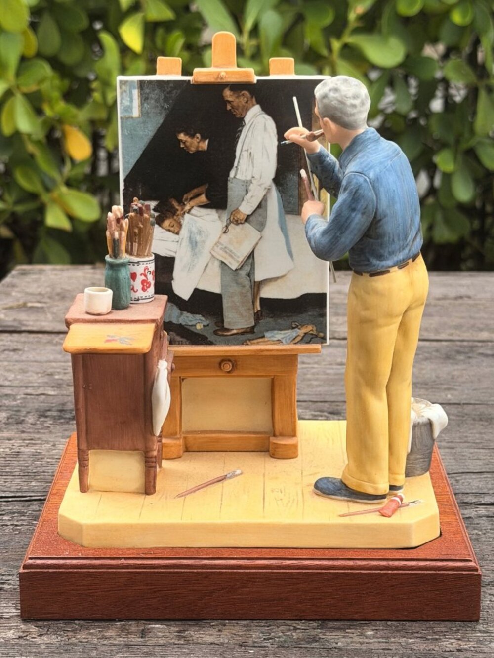 Vintage 1983 HTF Norman Rockwell LE America’s Artist Figurine Wood Base & Box